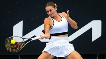 Marta Kostyuk pasó a la segunda ronda del Abierto de Australia al vencer a Amanda Anisimova
