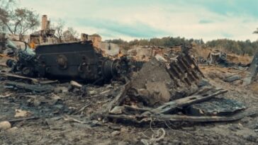 Las Fuerzas Armadas de Ucrania destruyen otros 530 invasores rusos, 23 tanques, 1 avión