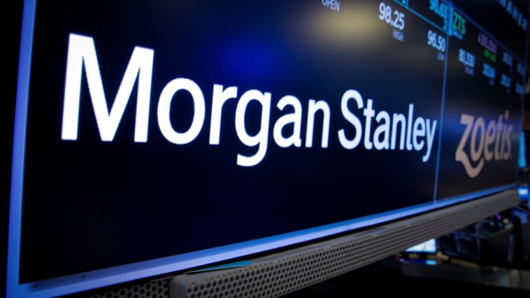Las acciones de Morgan Stanley suben casi un 6 %, ya que las ganancias del banco superan las estimaciones de ingresos récord por gestión de patrimonio