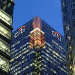Las ganancias del cuarto trimestre de Citigroup disminuyen un 21 % debido a que el banco reserva más dinero para pérdidas crediticias