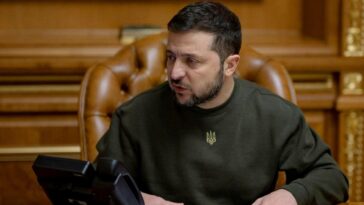 Lo último en Ucrania: Zelenskyy 'cuenta' con más ayuda de Estados Unidos, le dice al nuevo presidente de la Cámara