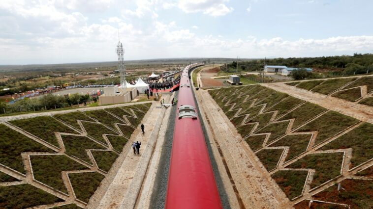 Los analistas cuestionan la viabilidad del enlace ferroviario propuesto entre Uganda y Kenia
