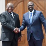 South African President Cyril Ramaphosa (L) is welcomed by Kenya's President William Ruto (R) before their meeting at the State House in Nairobi on November 9, 2022
