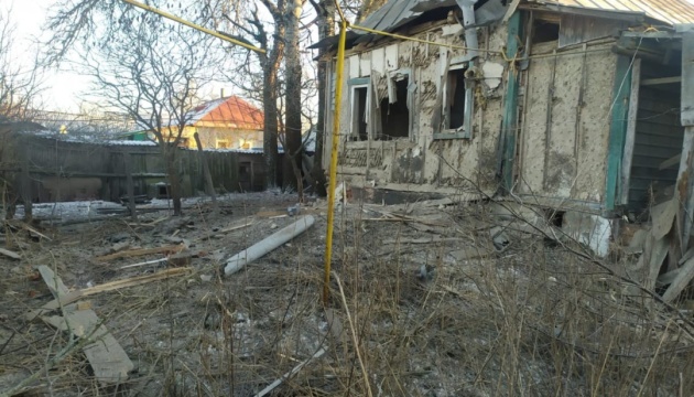 Los rusos atacan dos comunidades en la región de Sumy, dañando casas y escuelas