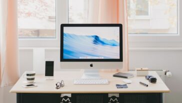 Mac vs otras laptops: ventajas y desventajas a tener en cuenta antes de comprar una computadora