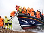 Más de 45.700 migrantes cruzaron el Canal de la Mancha en pequeñas embarcaciones en un récord de 2022