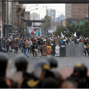 Mayoría de peruanos a favor de realizar elecciones en 2023