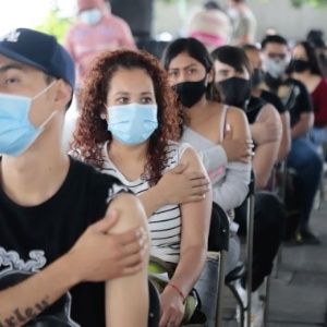 México ve “leve aumento” en muertes y hospitalizaciones por COVID-19