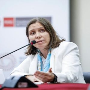 Ministra de la Producción de Perú renuncia a su cargo