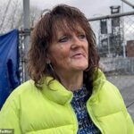Wendy, una mujer sin hogar, fue sincera sobre los beneficios de vivir en las calles de Portland, Oregón.  La política de drogas al aire libre de la ciudad ha llevado a más tiendas de campaña en las calles, dijo.