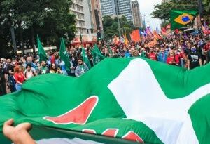 Organizaciones brasileñas se movilizan en defensa de la democracia