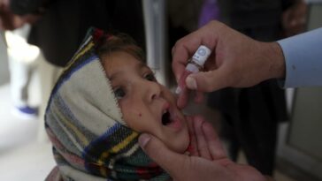Pakistán lanza campaña contra la poliomielitis para 44 millones de niños