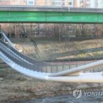Overpass collapses in Seoul 6 and a half yrs after construction