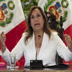 Perú: Boluarte, a favor de elecciones anticipadas en 2023