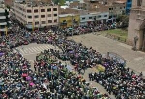 Perú: Cientos rinden homenaje a las víctimas de la masacre de Juliaca