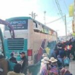 Perú: manifestantes se dirigen a Lima para protestar contra el presidente