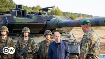 Por qué el canciller alemán Olaf Scholz duda en entregar tanques a Ucrania