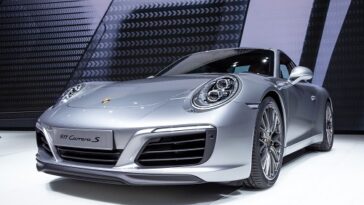 Porsche detiene la menta de NFT en medio de la reacción de la comunidad