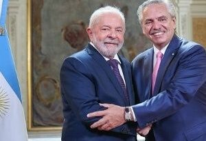 Presidente argentino Fernández se reúne con Lula Da Silva
