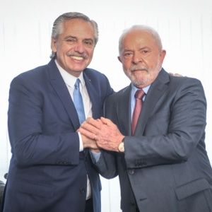 Presidente argentino relanza lazos con Brasil