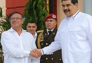 Presidente de Venezuela recibe a colega colombiano en Caracas
