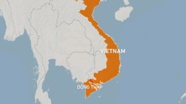 Rescatistas de Vietnam luchan para salvar a un niño de 10 años atrapado en una pila de concreto