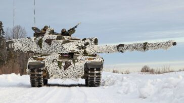 El Reino Unido está listo para enviar un escuadrón de tanques Challenger 2 (en la foto) a Ucrania