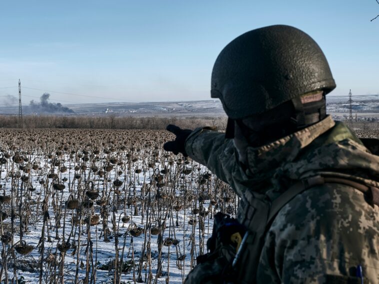 Rusia dice que sus fuerzas han tomado el control de Soledar de Ucrania