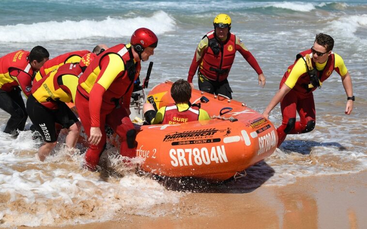 Salvavidas rescata más de 1000 desde Navidad a medida que aumentan los ahogamientos
