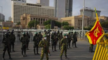 Sri Lanka reducirá el ejército a la mitad tras la crisis financiera