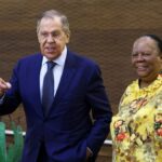 Sudáfrica recibe al ministro de Relaciones Exteriores de Rusia a pesar de las críticas