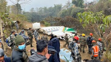 Una pareja de pilotos muere en accidentes aéreos en Nepal, con 16 años de diferencia
