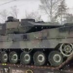 Verificación de hechos: los videos no muestran tanques en ruta a Ucrania