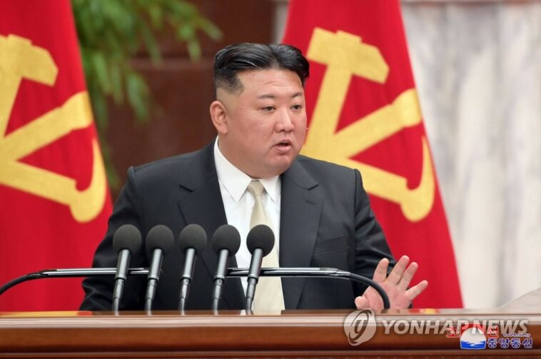 (LEAD) N. Korean leader calls for &apos;radical change&apos; in agricultural output within few years