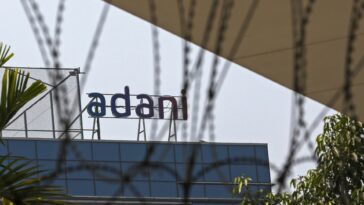 Adani de la India intenta apaciguar a los inversores como informe de las investigaciones del organismo de control