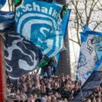 Aficionados del Schalke heridos en pelea fuera del clubhouse