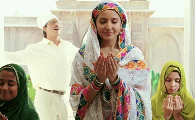 Anushka Sharma Reveals Aditya Chopra Made Her Keep Rab Ne Bana Di Jodi Debut Secret - Even From Her Parents