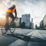 Carreteras 'sísmicas' revisan una victoria para los ciclistas y el planeta
