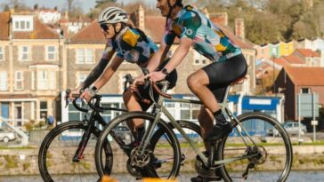 Cierra otra empresa británica de kits de ciclismo