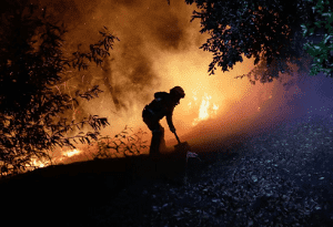 Confirman 22 muertos a consecuencia de los incendios en Chile