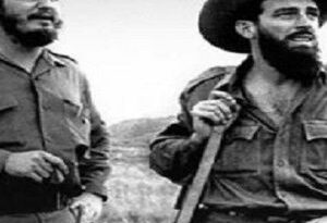 Cubanos recuerdan aniversario 91 del natalicio de Camilo Cienfuegos