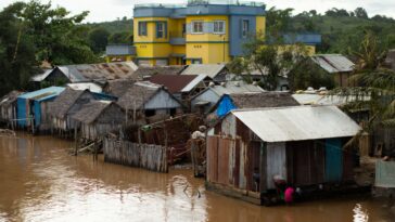Decenas de miles de personas sin hogar tras tormenta tropical en Madagascar |  The Guardian Nigeria Noticias