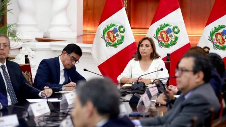 Embajador de México expulsado de Perú tras declaraciones de AMLO sobre gobierno “espurio”