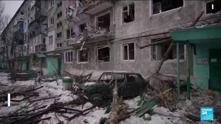 Guerra en Ucrania: en Vuhledar, los civiles se aferran mientras las tropas repelen a Rusia
