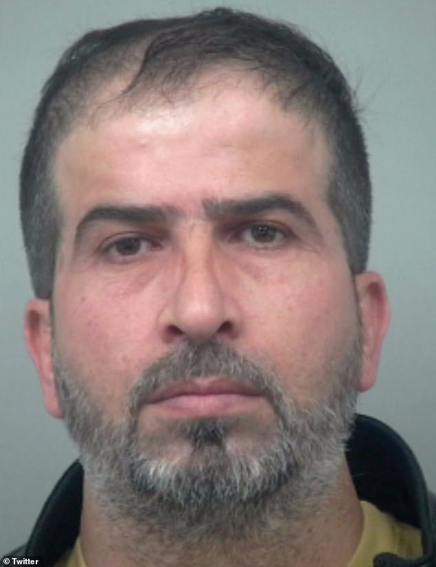 Hassan Shalgheen, de 44 años, fue arrestado la semana pasada después de que una mujer dijera que él la agredió sexualmente en su apartamento en el condado de Gwinnett, a unas 20 millas al noreste de Atlanta.