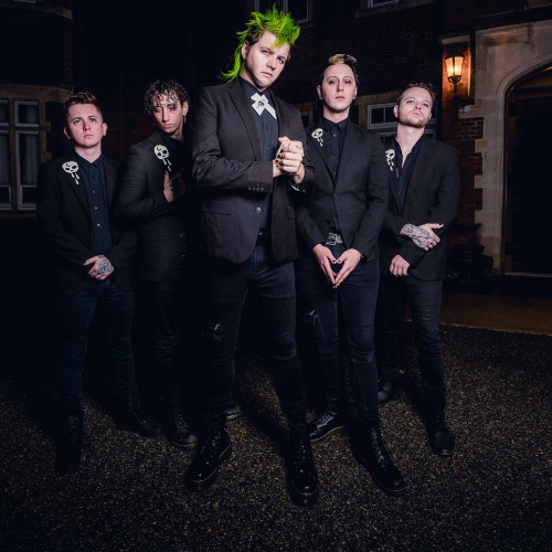 La banda de rock en ascenso The Funeral Portrait lanza nuevo single y video 'Alien' - Music News