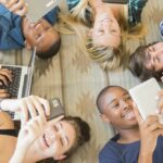 La investigación sobre el uso de las redes sociales por parte de los adolescentes tiene un sesgo racial: los estudios de niños blancos se consideran universales.