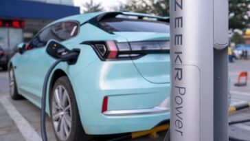La marca china de vehículos eléctricos Zeekr ahora vale más que Xpeng