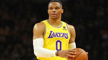 Los Lakers cambiarán a Russell Westbrook al Jazz y conseguirán a D'Angelo Russell en un acuerdo de tres equipos con los Wolves