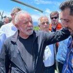 Lula sobrevuela las zonas afectadas por fuertes lluvias en Sao Paulo